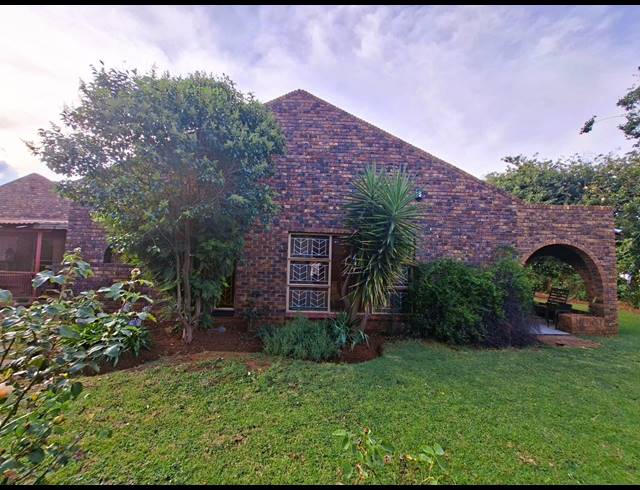 3 BEDROOM HOUSE FOR SALE IN RIVERSDALE